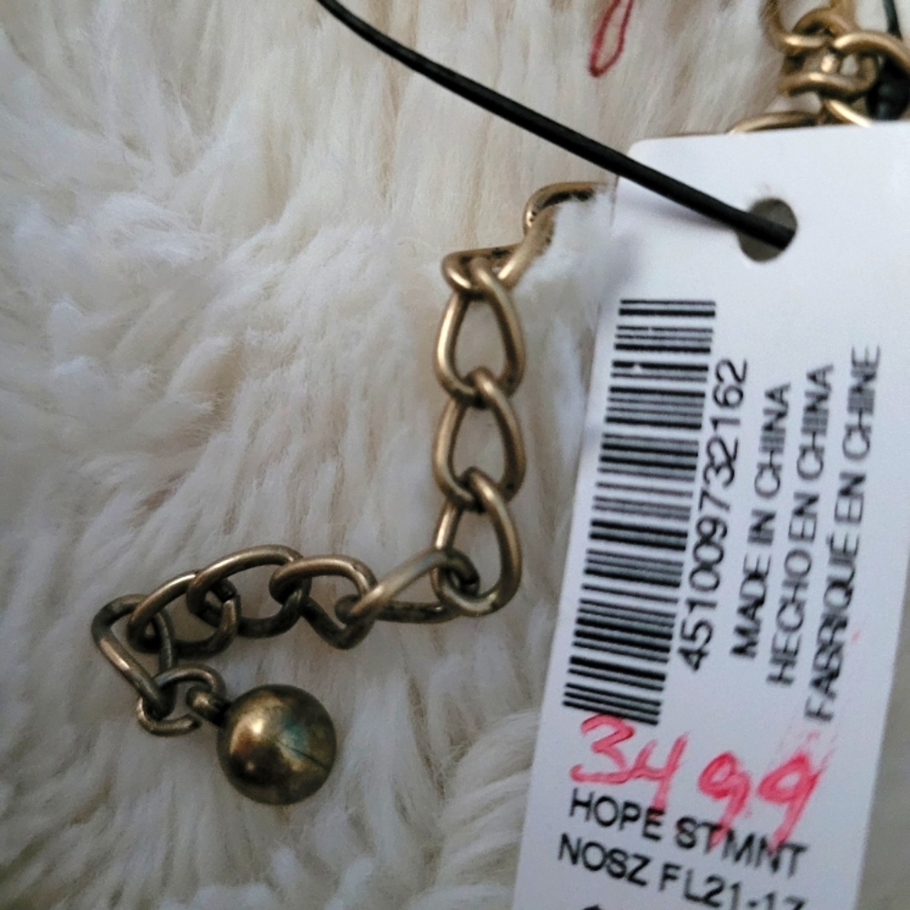 Necklace - Picture 6 of 8